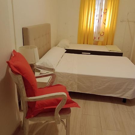 Aurora Room With Private Bathroom Аликанте Экстерьер фото