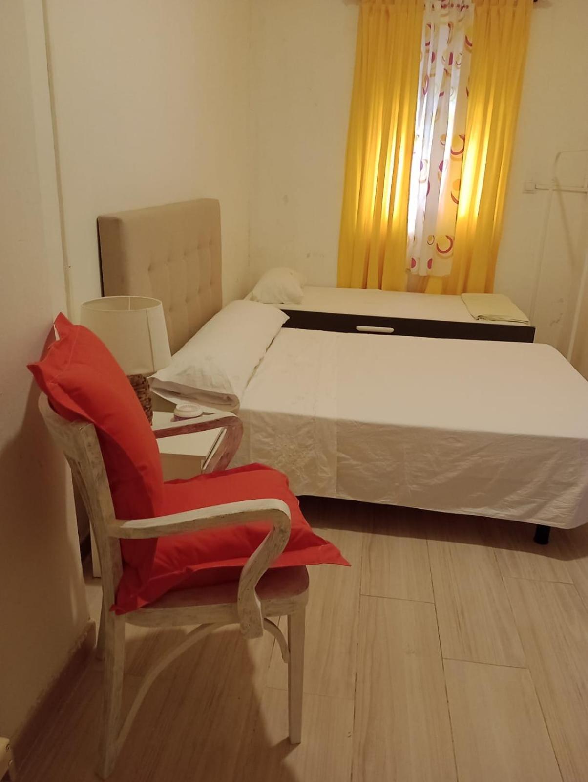 Aurora Room With Private Bathroom Аликанте Экстерьер фото